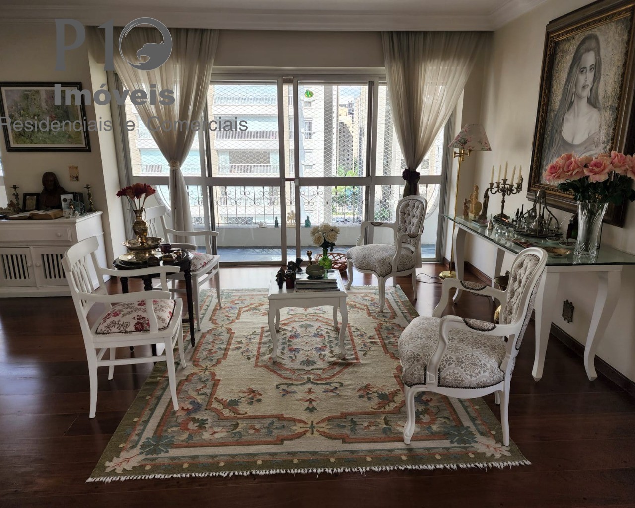 Apartamento com 4 dormitórios 3 vagas a venda em Moema