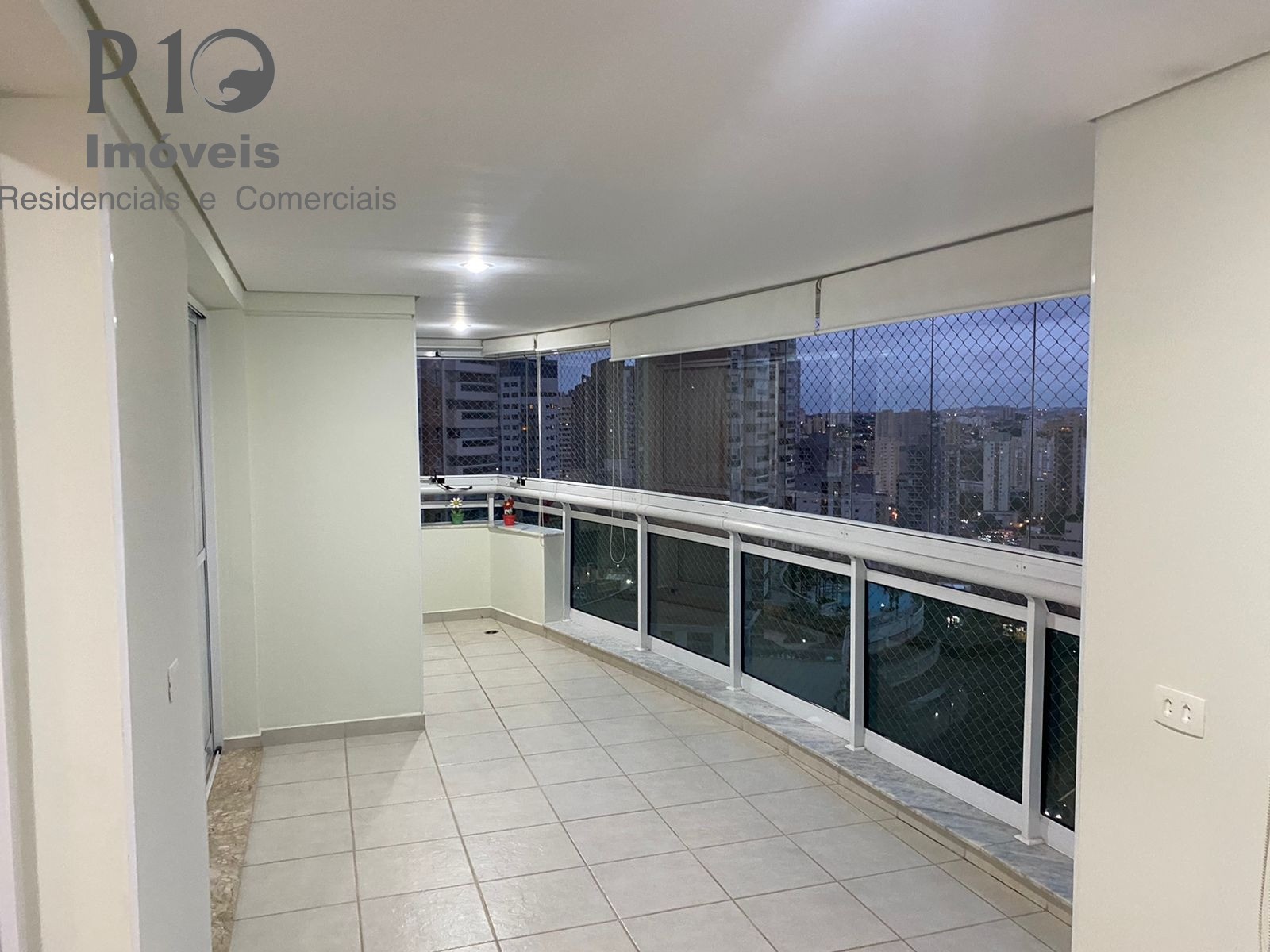 Apartamento com 3 suítes 4 vagas a venda no Panamby