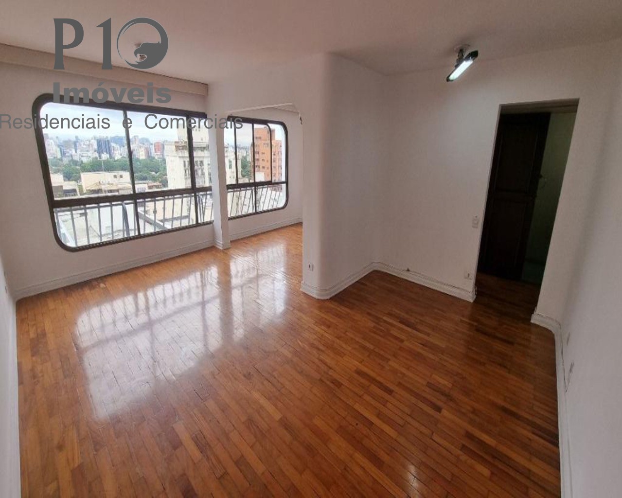 Apartamento com 3 dormitórios 2 vagas a venda no Jardim Paulista