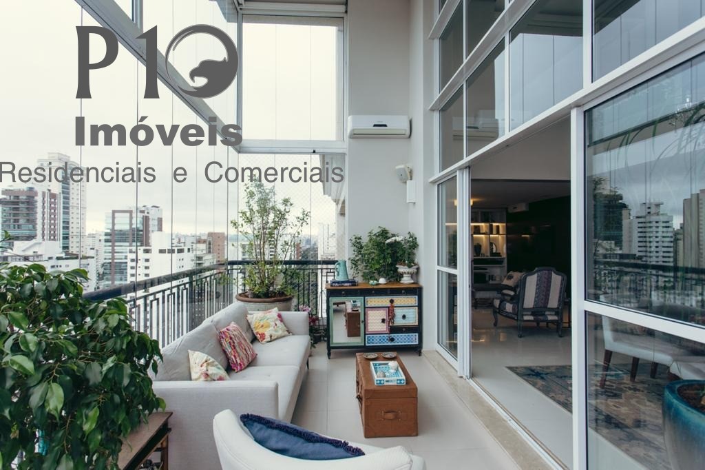 Apartamento com 3 suítes 3 vagas a venda no Campo Belo
