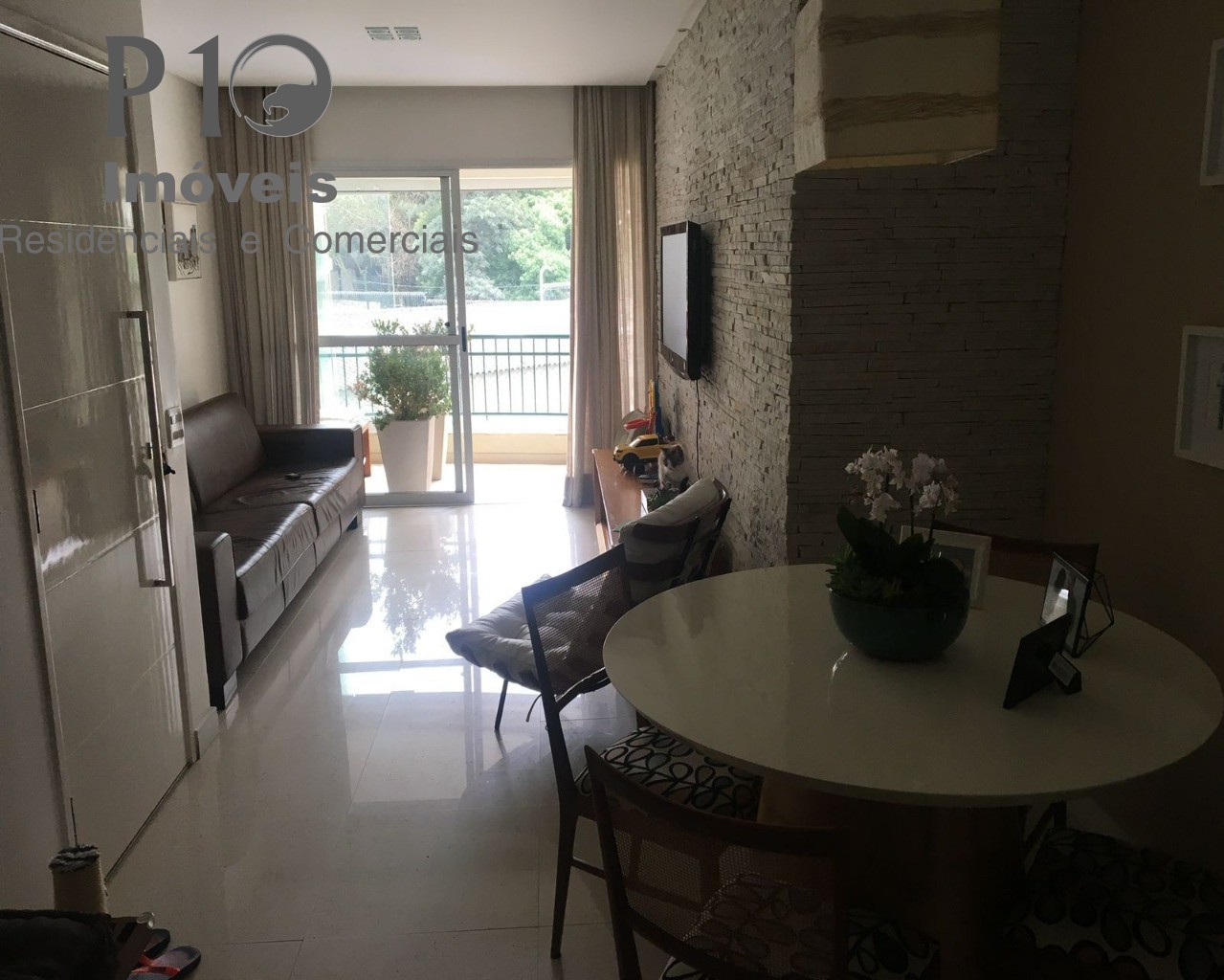 Apartamento com 3 dormitórios 2 vagas a venda em Pinheiros