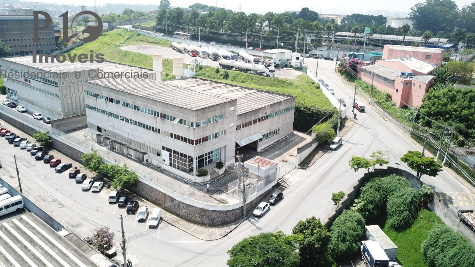 Galpão comercial para locação no Jardim Mutinga - Barueri