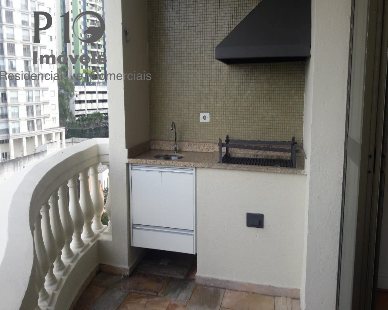 Apartamento com 3 dormitórios 2 vagas a venda no Panamby