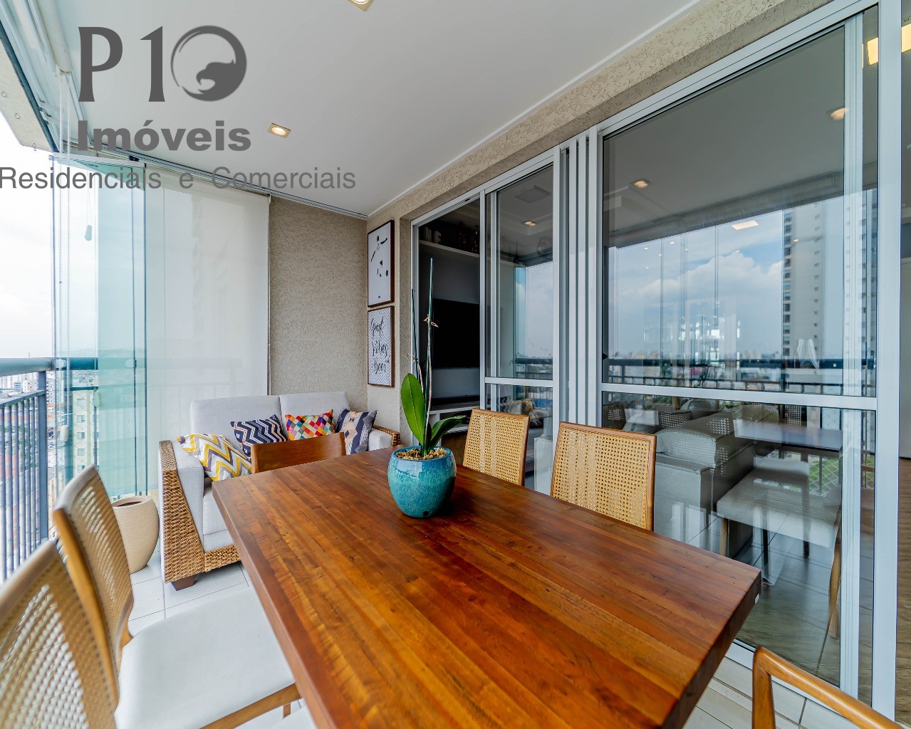 Apartamento com 2 dormitórios 2 vagas a venda na Vila Mascote