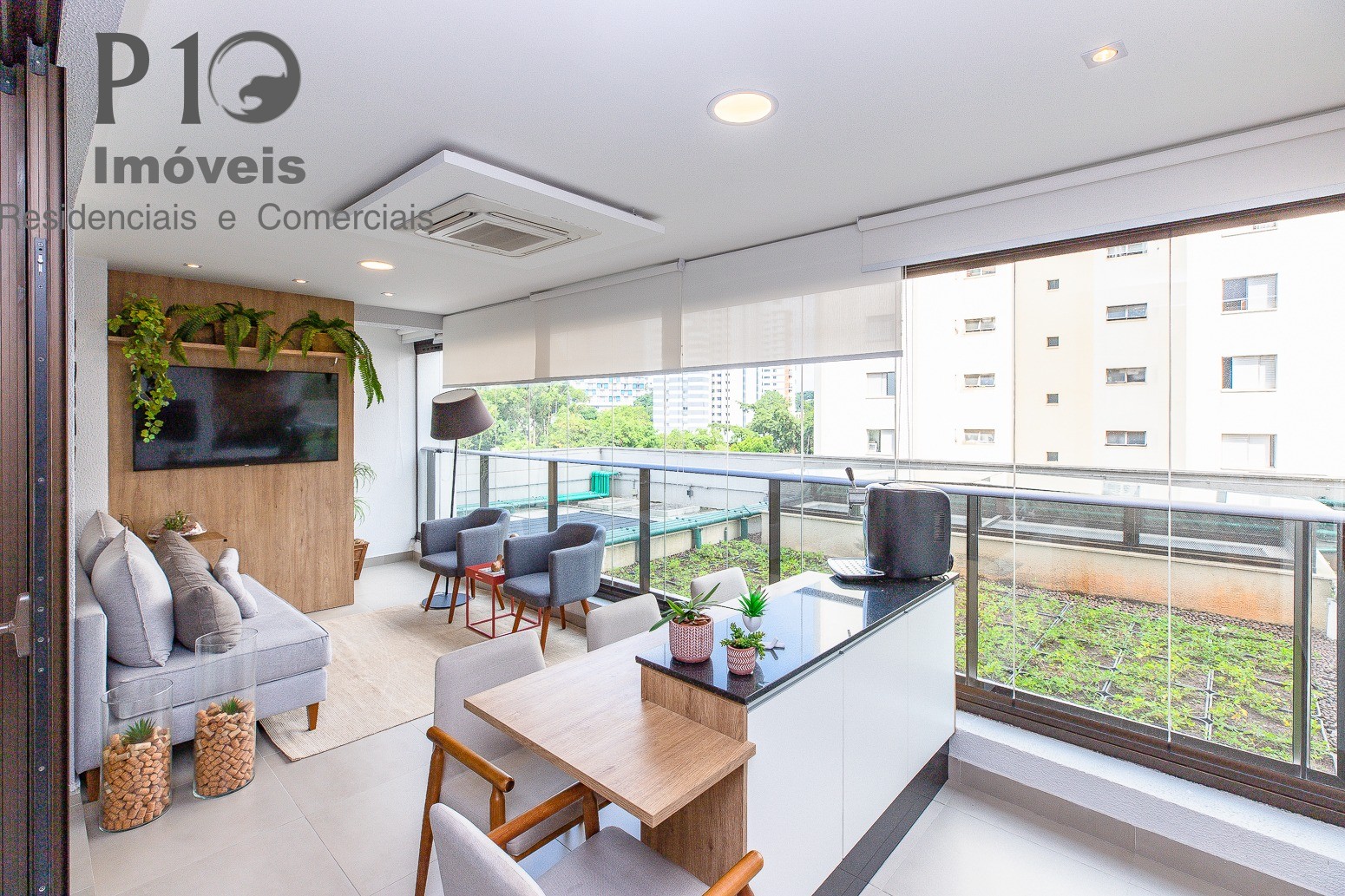 Apartamento com 2 suítes 2 vagas a venda no Campo Belo