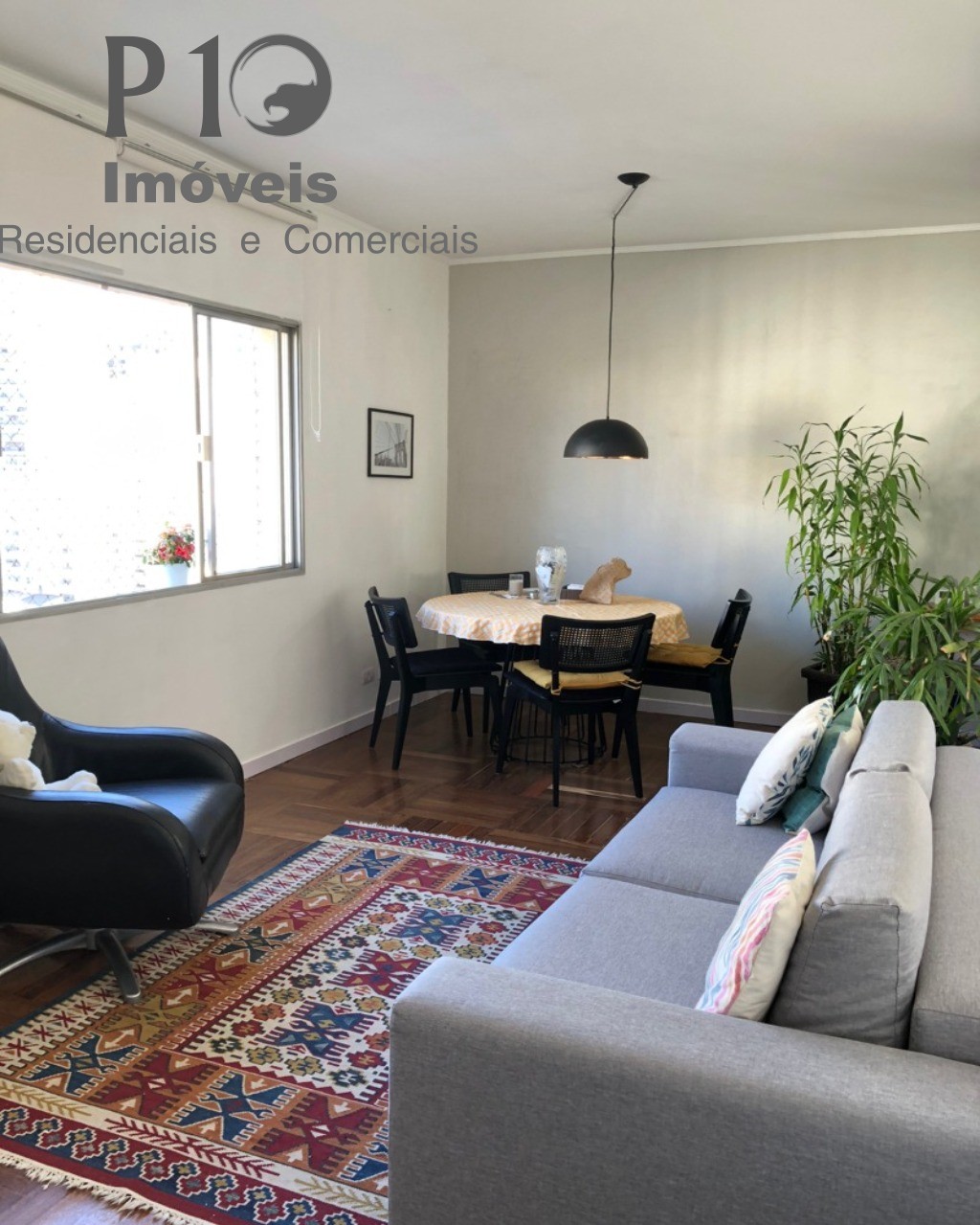 Apartamento com 3 dormitórios 2 vagas a venda em Moema