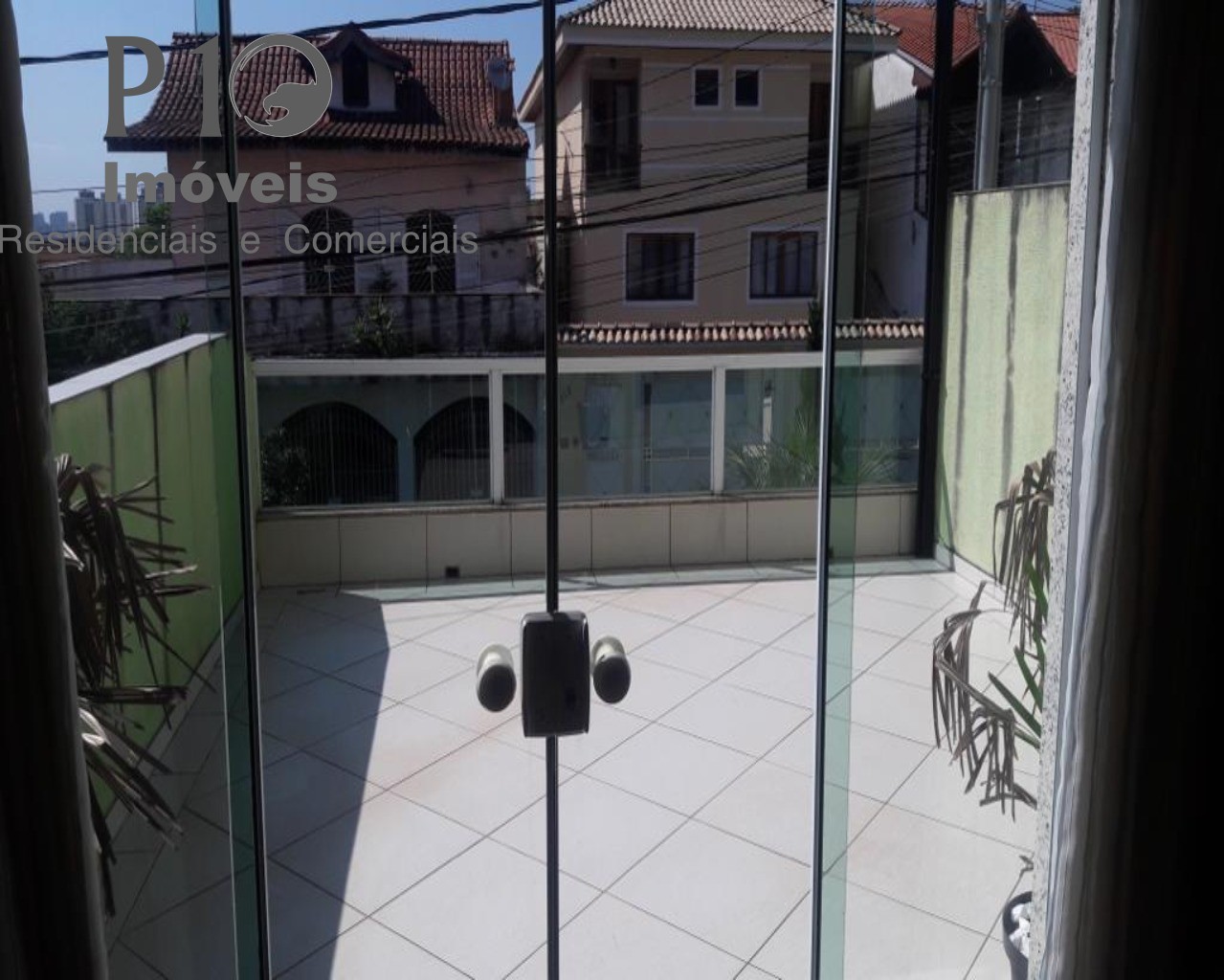 Casa em Condomínio com 3 dormitórios 2 vagas a venda no Taboão