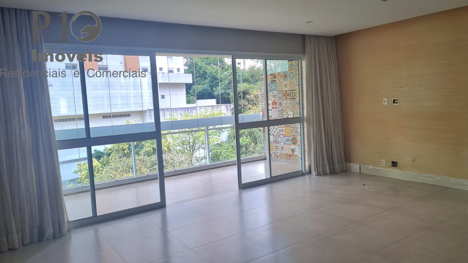 Apartamento com 3 suítes 2 vagas a venda no Panamby