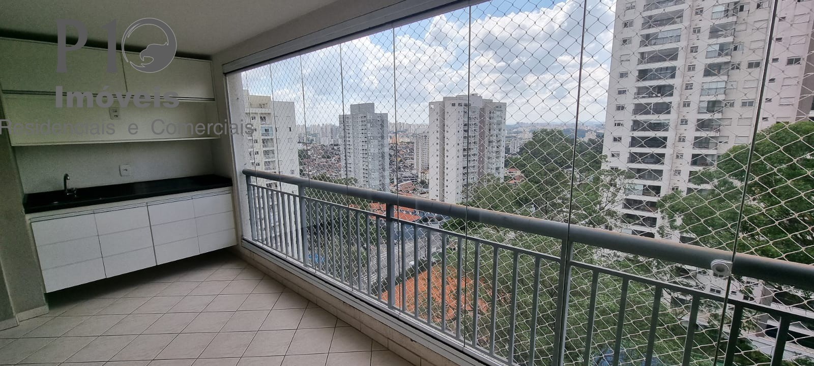 Apartamento com 2 suítes 2 vagas a venda na Vila Andrade