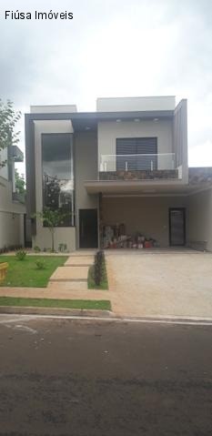 Casa, 4 quartos, 204 m² - Foto 2