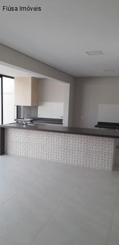 Casa, 4 quartos, 204 m² - Foto 3