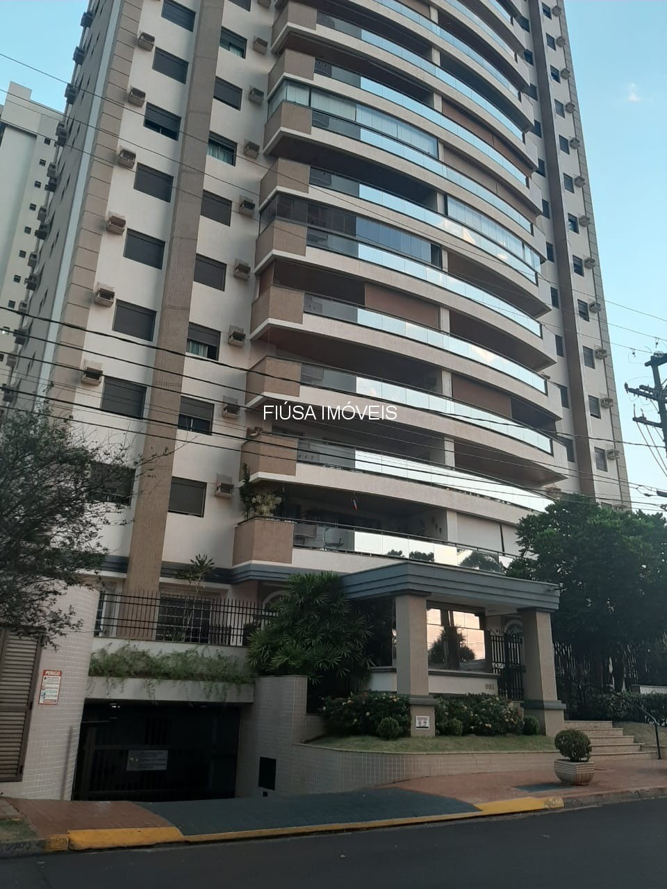 Apartamento, 3 quartos, 200 m² - Foto 2
