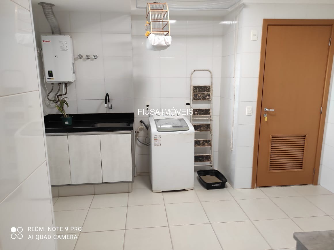 Apartamento, 3 quartos, 218 m² - Foto 2