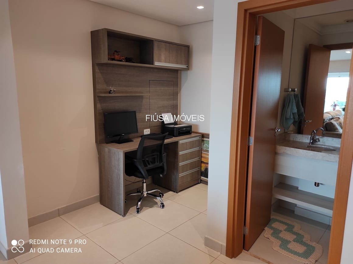 Apartamento, 3 quartos, 218 m² - Foto 4