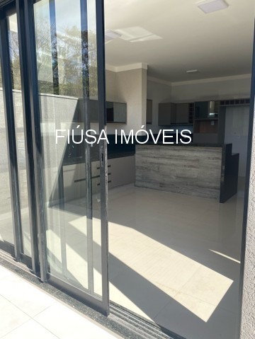 Casa, 3 quartos, 250 m² - Foto 11