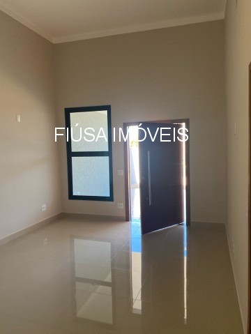 Casa, 3 quartos, 250 m² - Foto 2