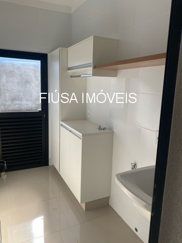 Casa, 3 quartos, 250 m² - Foto 13