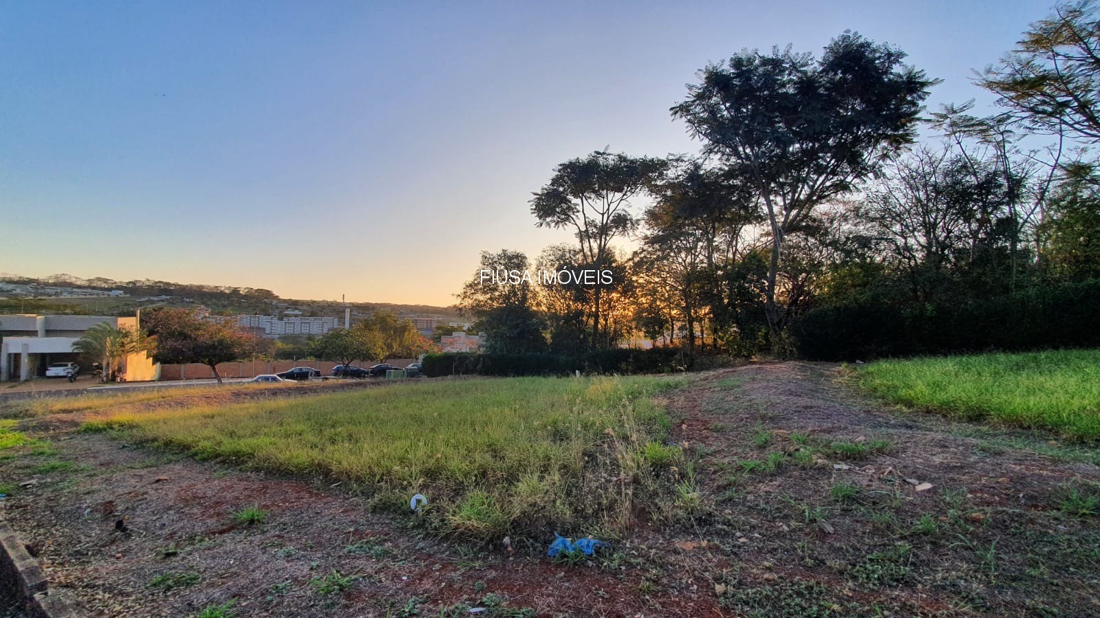 Terreno, 420 m² - Foto 1