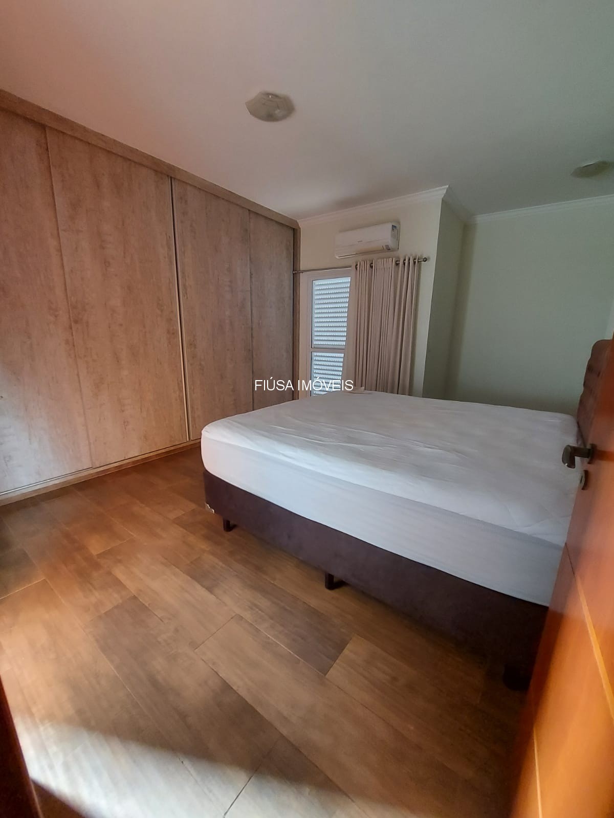 Casa, 3 quartos, 254 m² - Foto 14