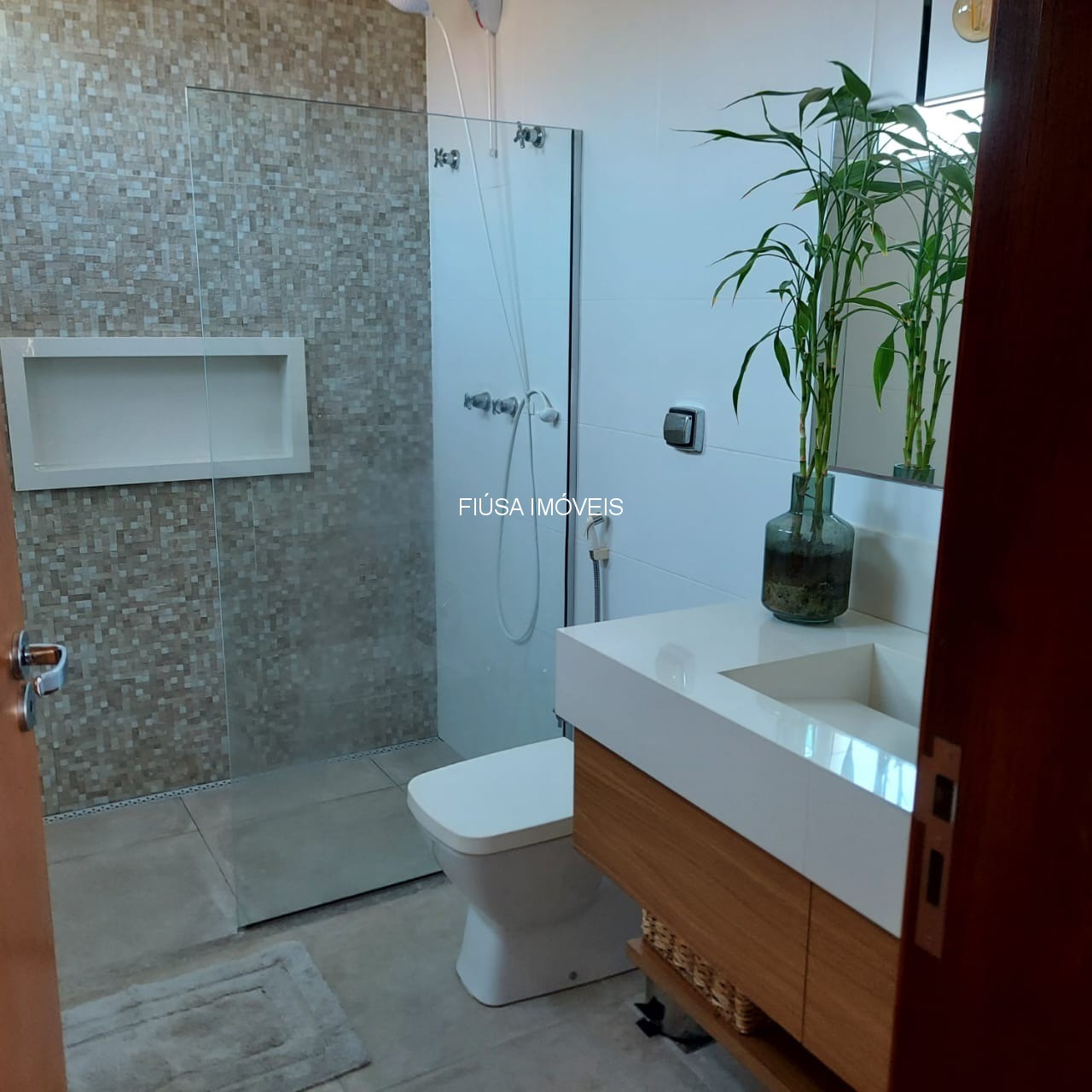 Casa, 3 quartos, 330 m² - Foto 12