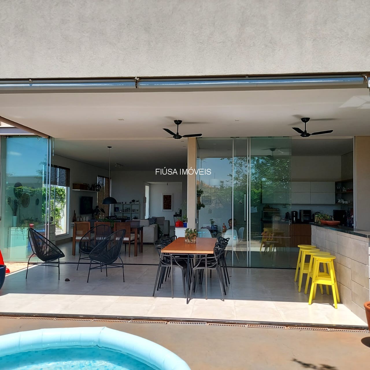 Casa, 3 quartos, 330 m² - Foto 13