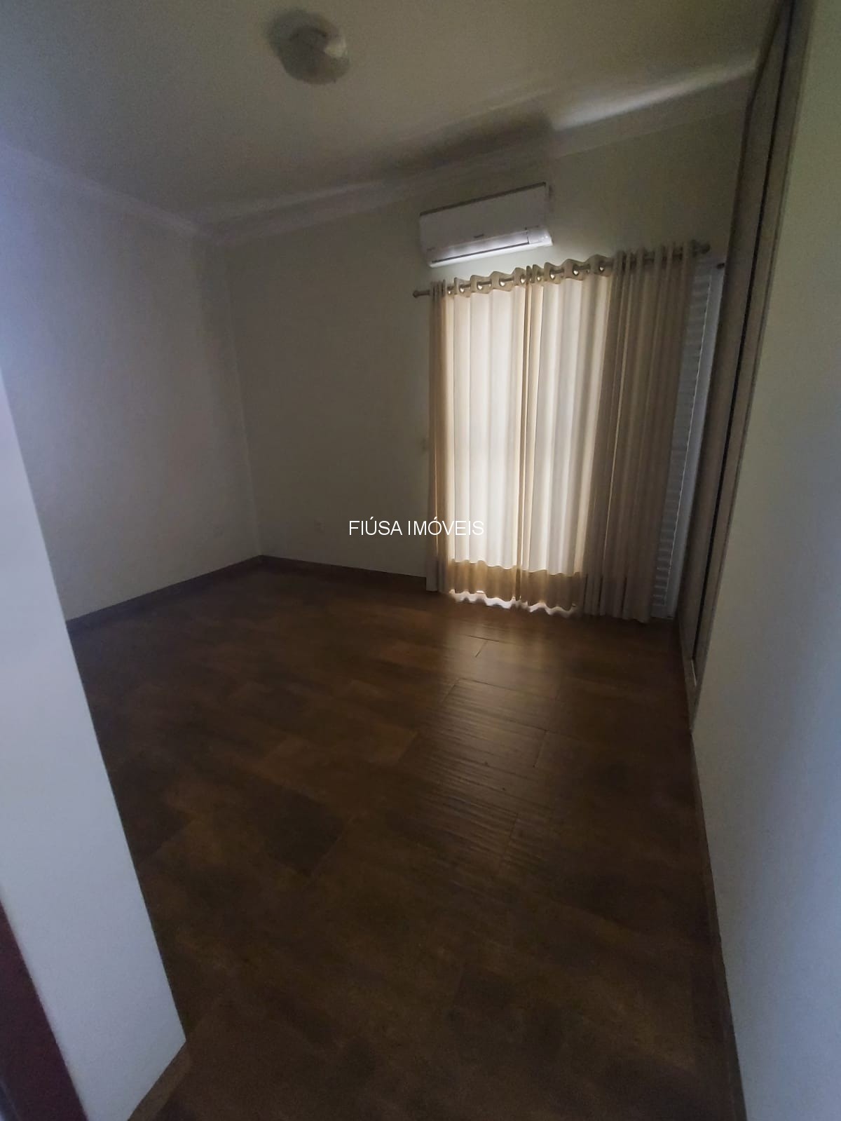 Casa, 3 quartos, 254 m² - Foto 23