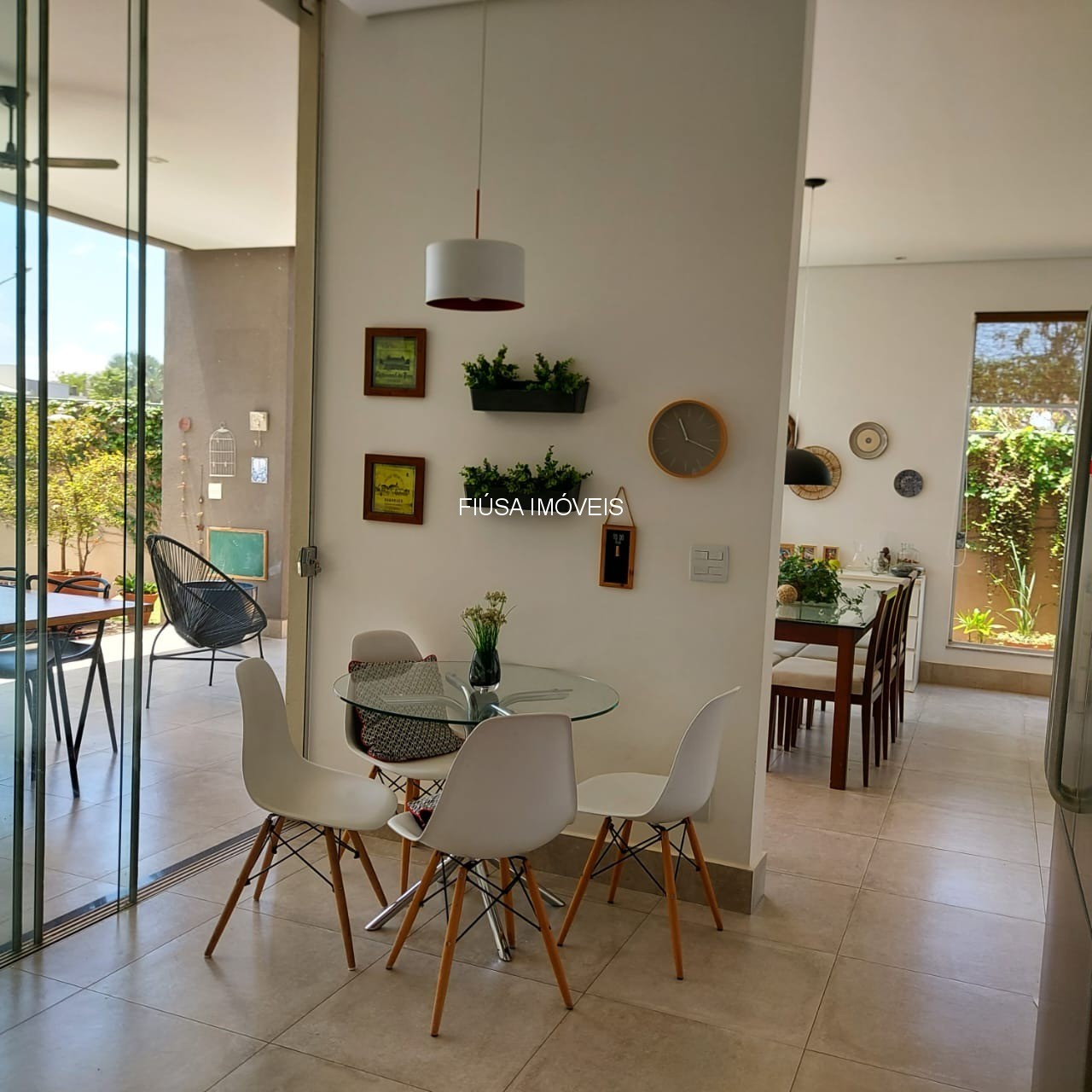 Casa, 3 quartos, 330 m² - Foto 19