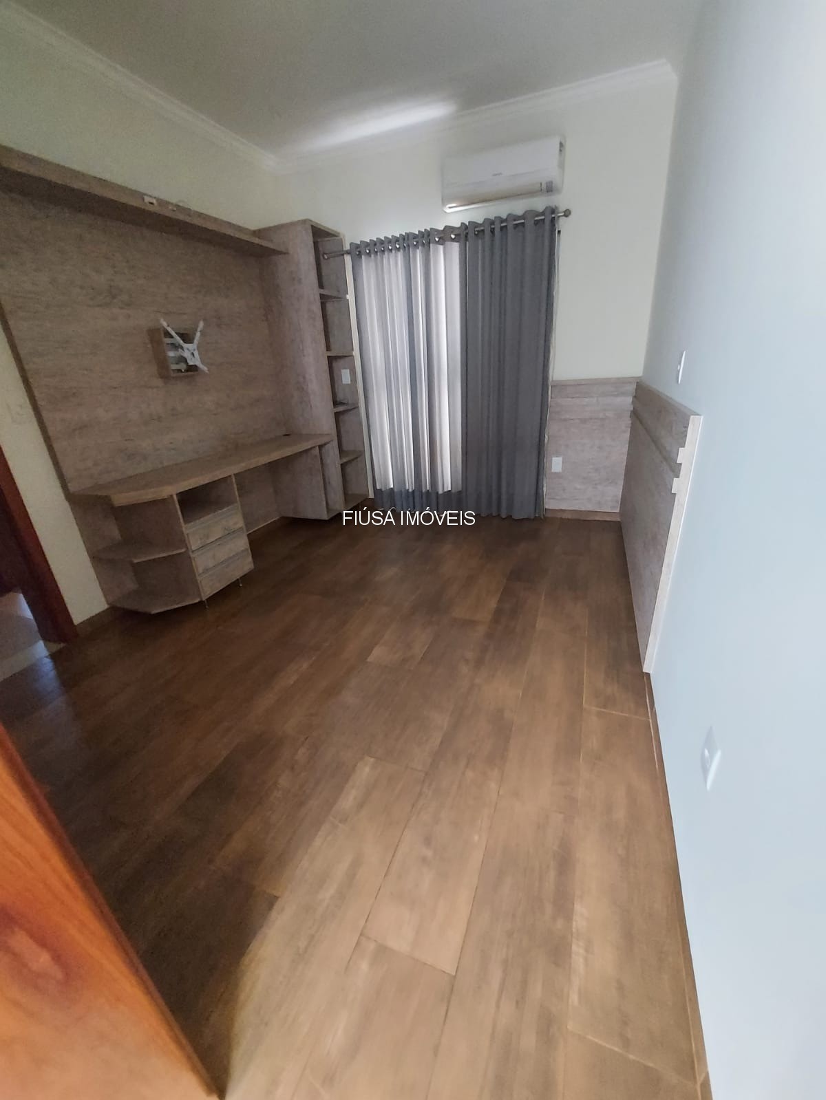 Casa, 3 quartos, 254 m² - Foto 34