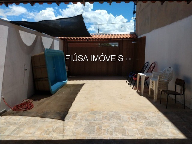 Fazenda, 2 quartos - Foto 16