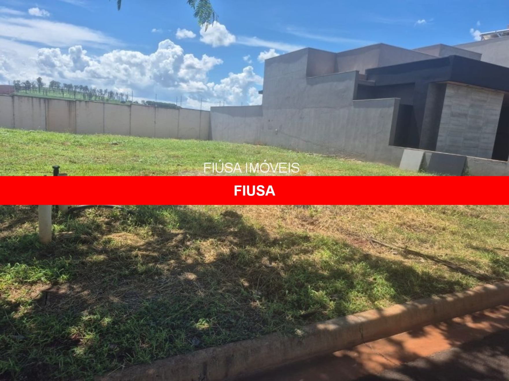 Terreno, 317 m² - Foto 1