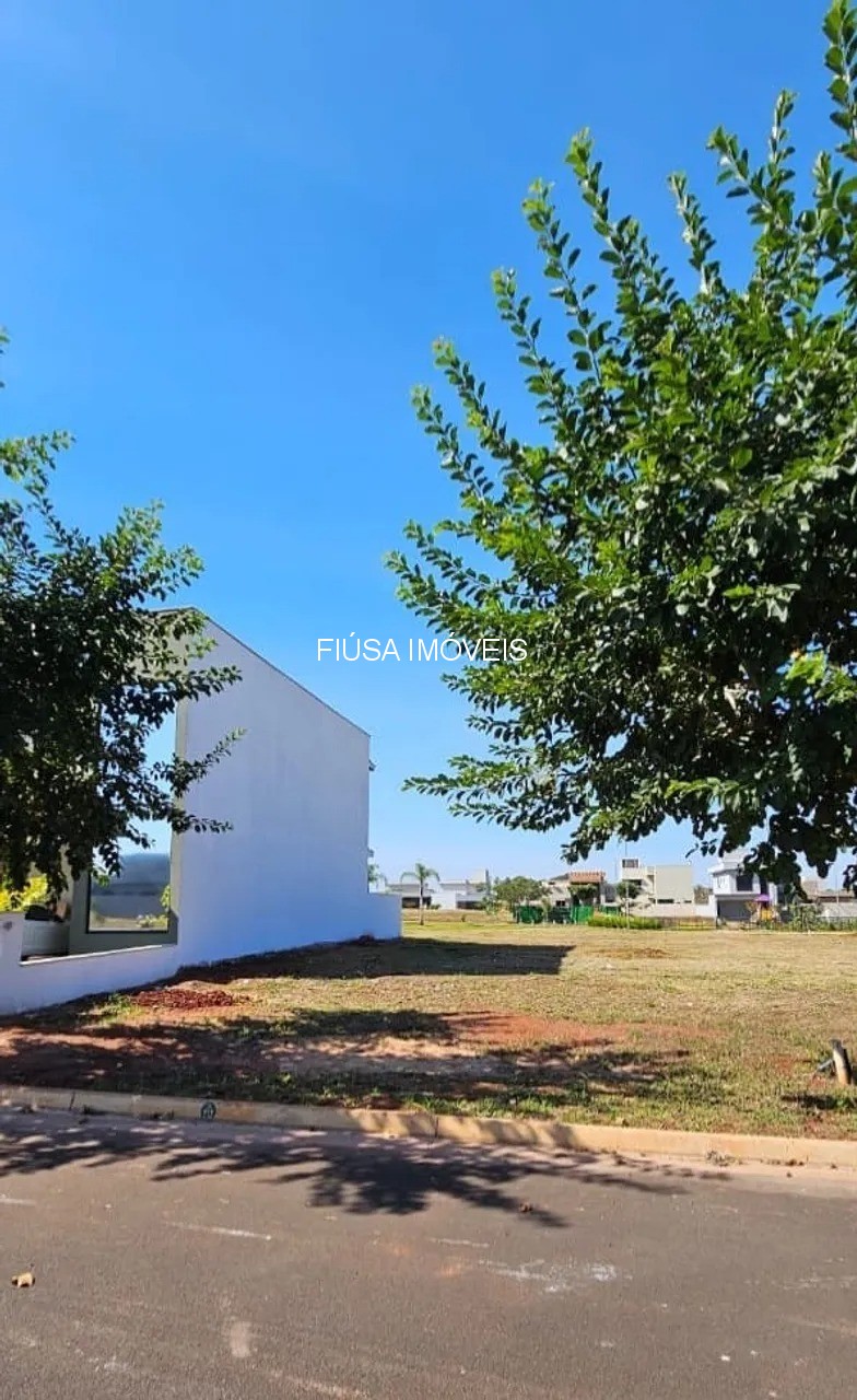 Terreno, 300 m² - Foto 3