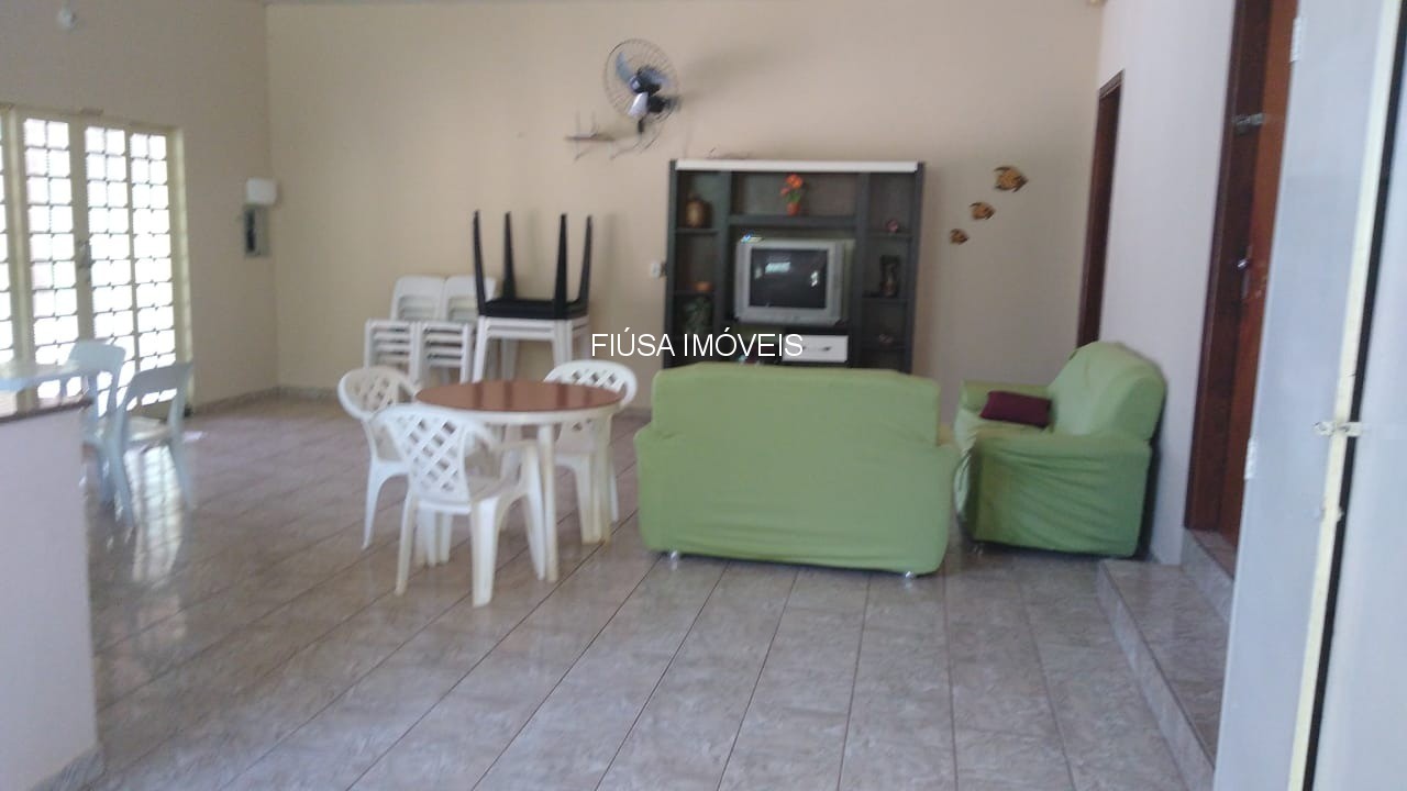 Fazenda, 2 quartos - Foto 16