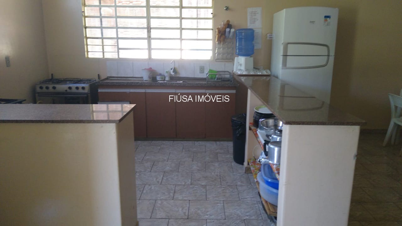 Fazenda, 2 quartos - Foto 13