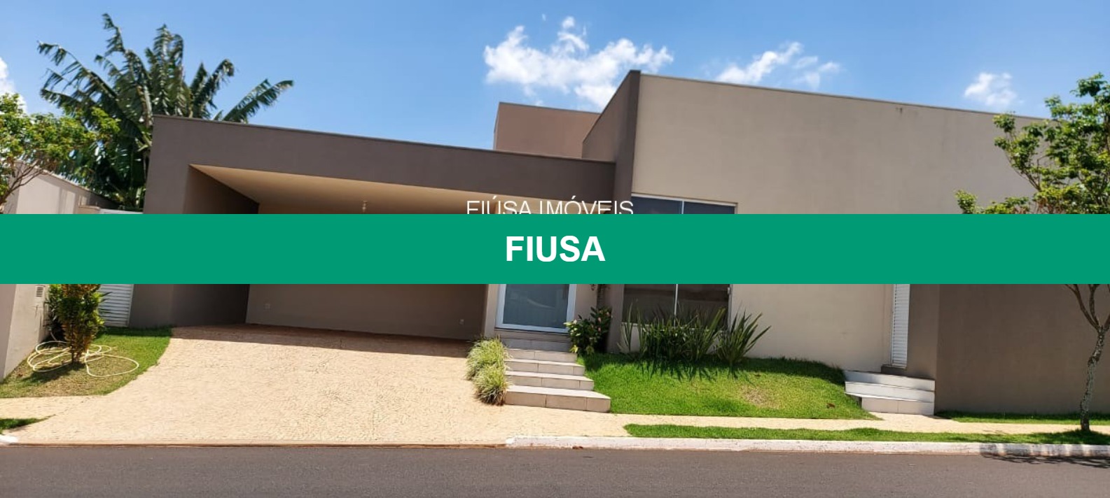 Casa, 3 quartos, 330 m² - Foto 1