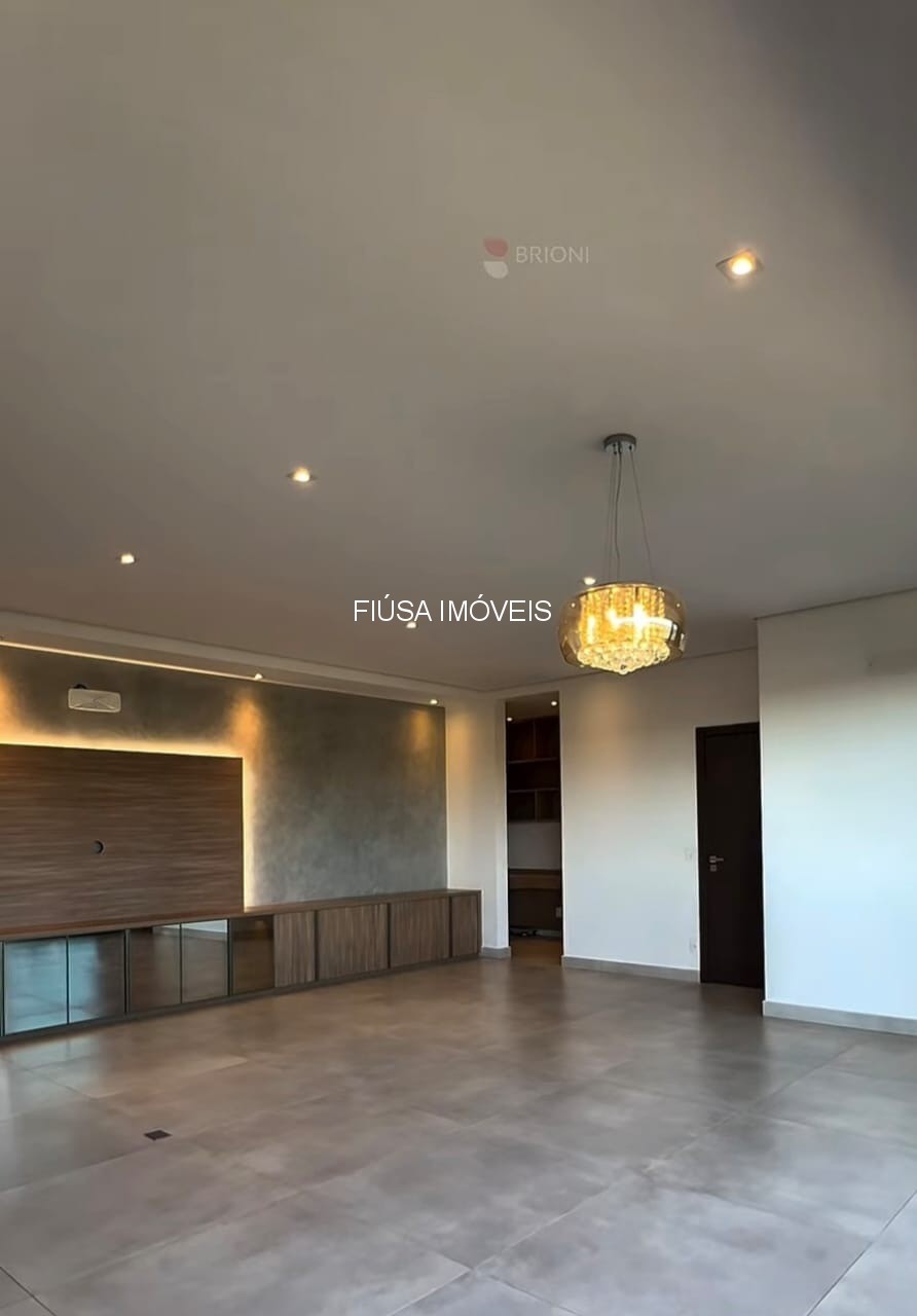 Apartamento, 3 quartos, 170 m² - Foto 1