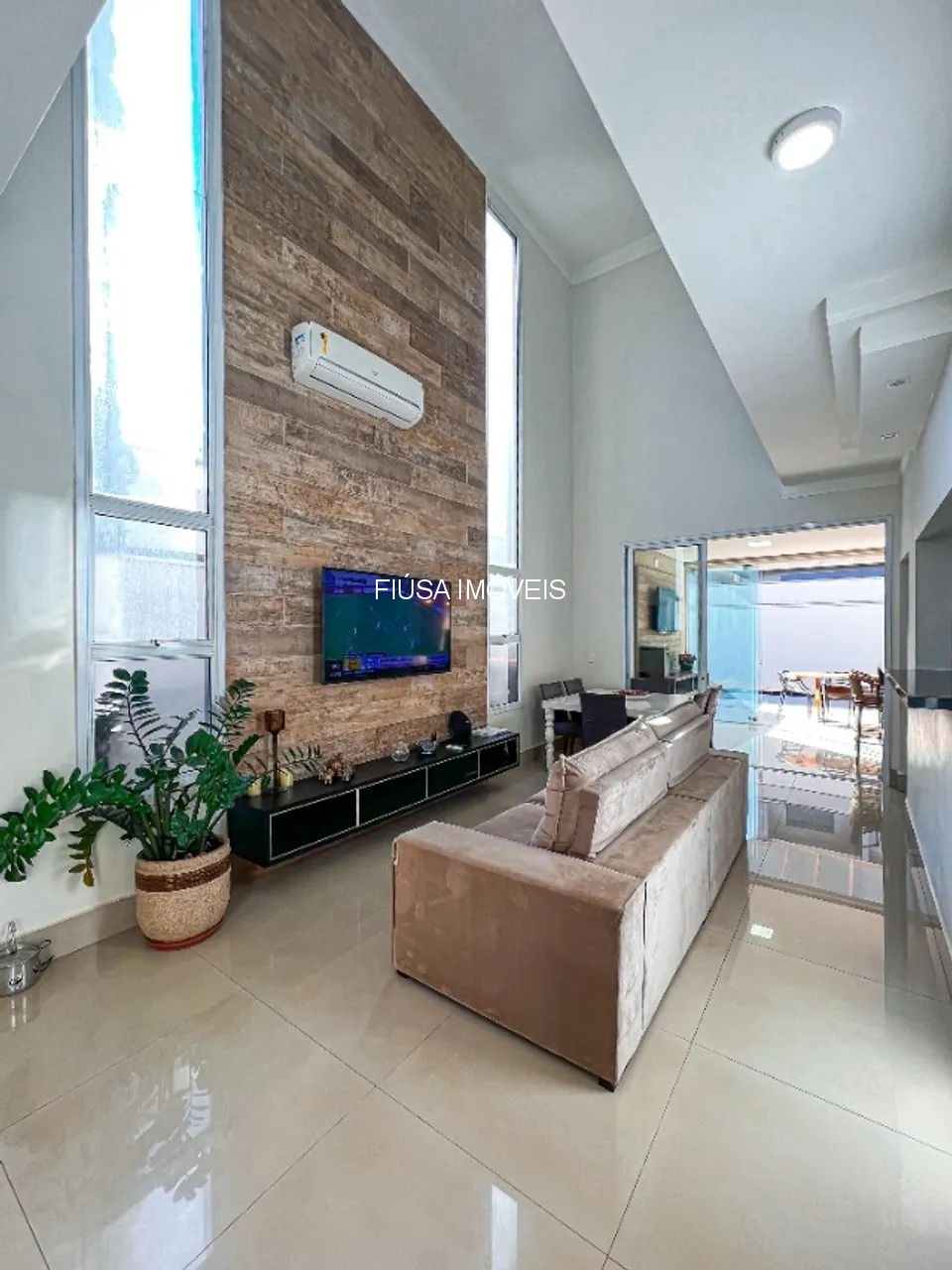 Casa, 3 quartos - Foto 2