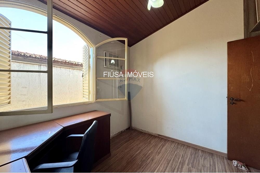 Casa, 4 quartos - Foto 2