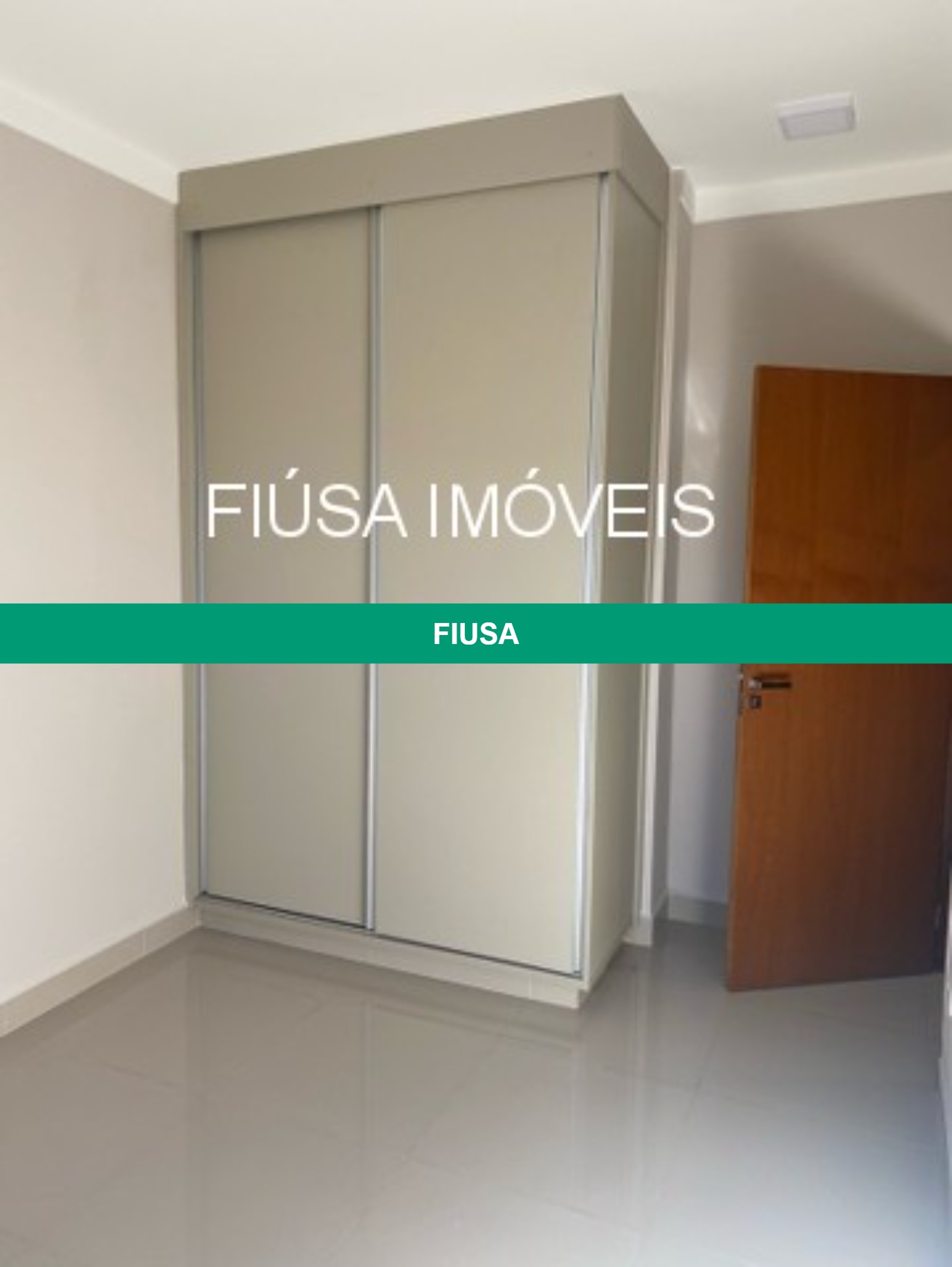 Casa, 3 quartos, 250 m² - Foto 1