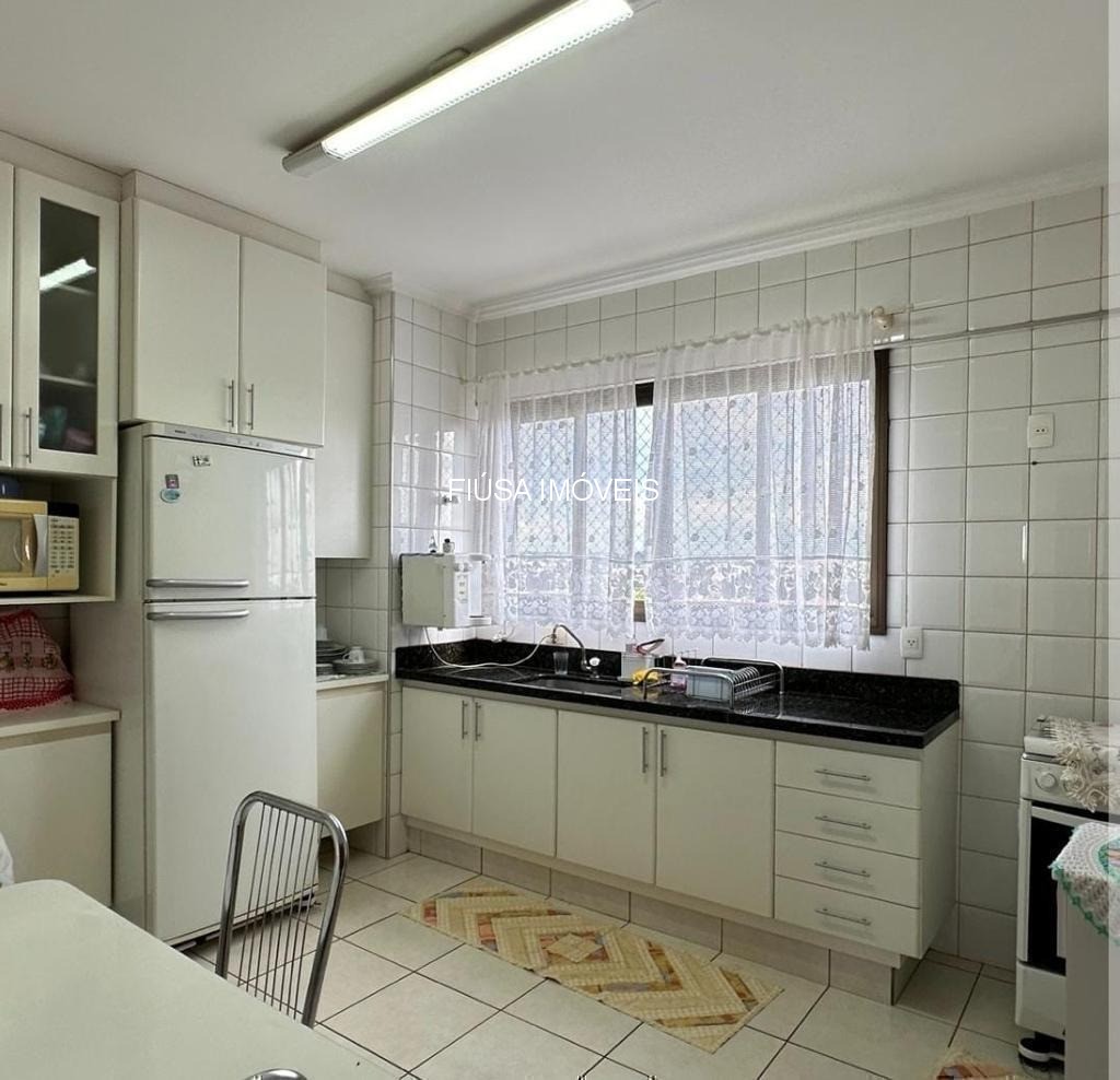 Apartamento, 3 quartos, 137 m² - Foto 1