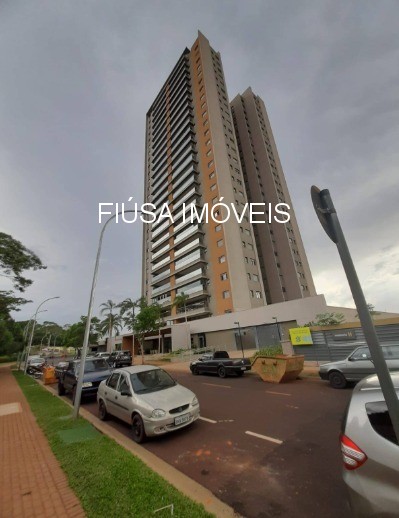 Apartamento, 3 quartos, 178 m² - Foto 1