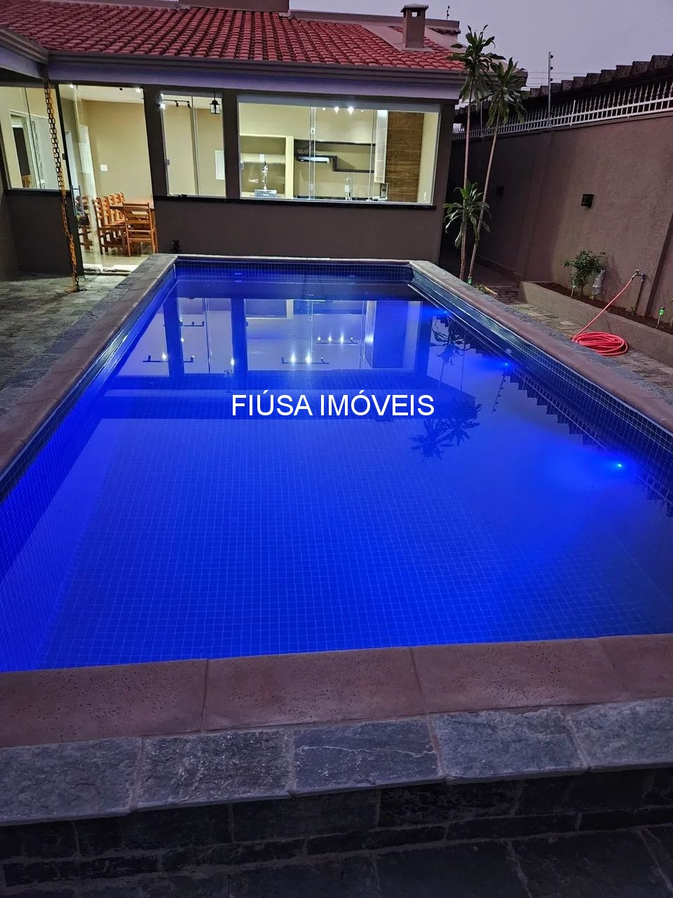 Casa, 3 quartos - Foto 1