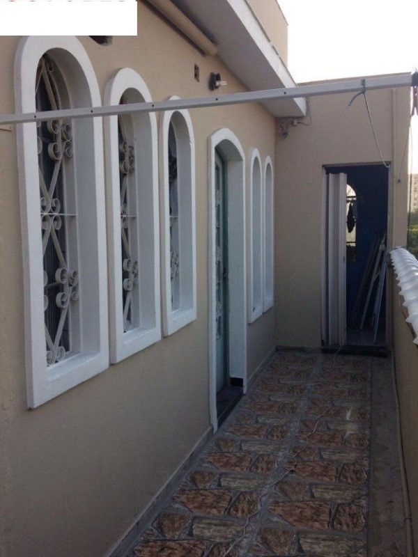 Sobrado à venda com 2 quartos, 180m² - Foto 17