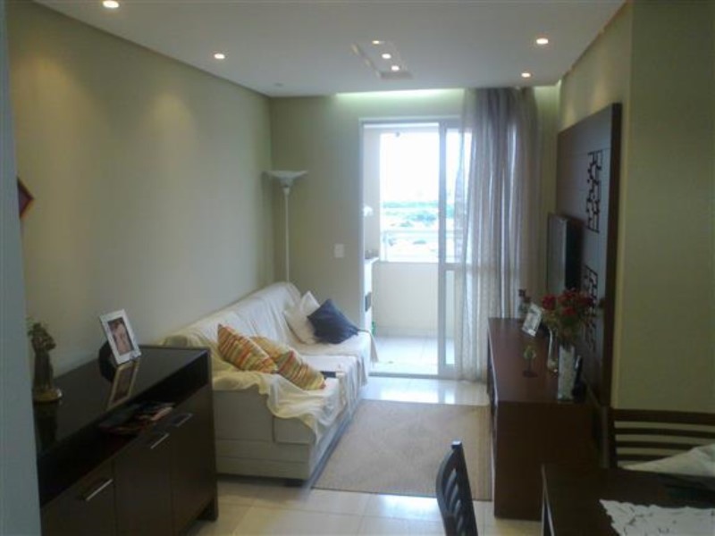 Apartamento à venda com 3 quartos, 78m² - Foto 1