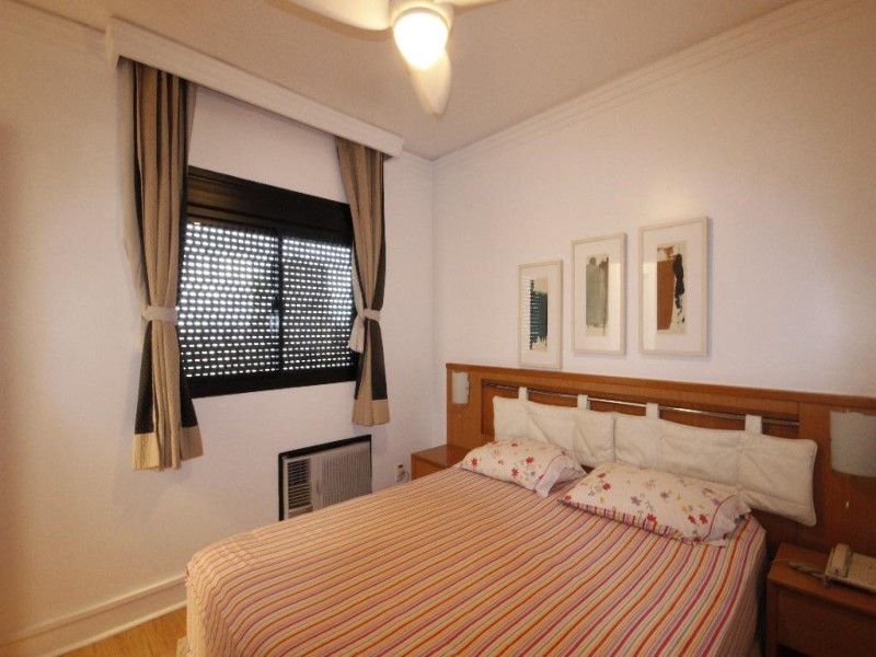 Apartamento à venda e aluguel com 2 quartos, 60m² - Foto 13
