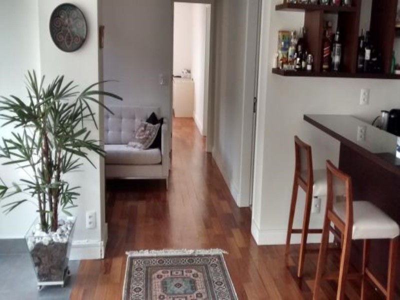 Apartamento à venda com 3 quartos, 77m² - Foto 4