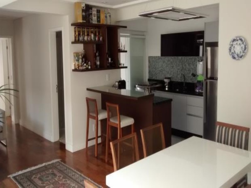 Apartamento à venda com 3 quartos, 77m² - Foto 1