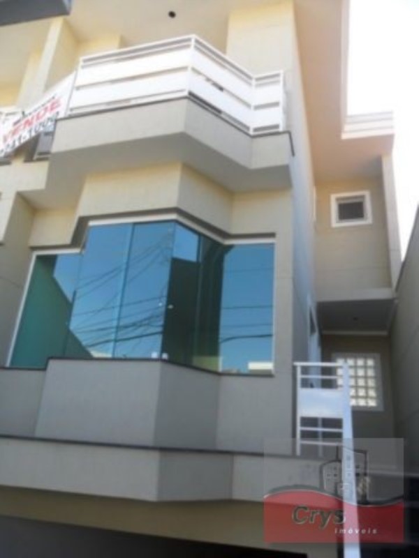 Sobrado, 3 quartos, 240 m² - Foto 1