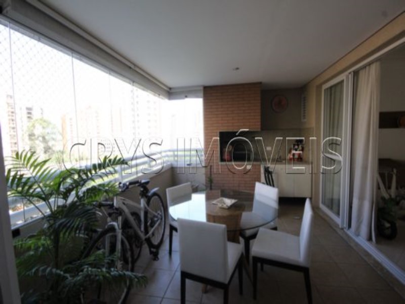 Apartamento, 3 quartos, 235 m² - Foto 1