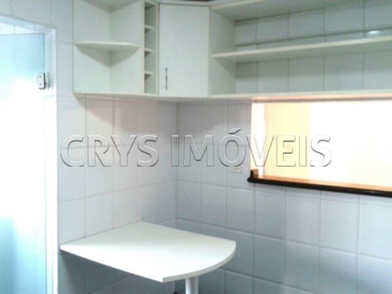 Apartamento à venda com 3 quartos, 83m² - Foto 2