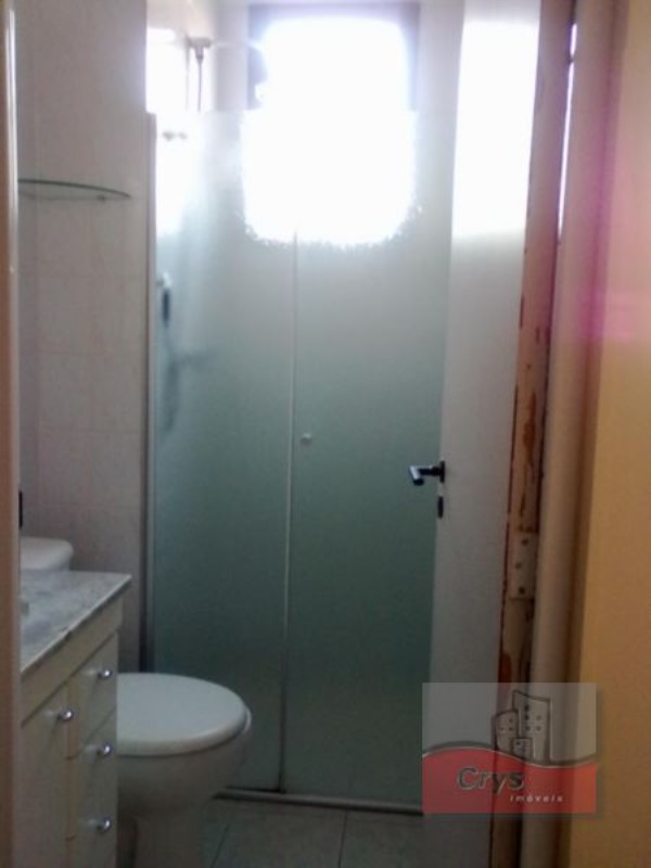 Apartamento à venda com 3 quartos, 70m² - Foto 4